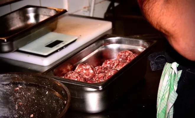 Notre Blend de viande unique au monde, Plan-de-Cuques, YT BURGERS